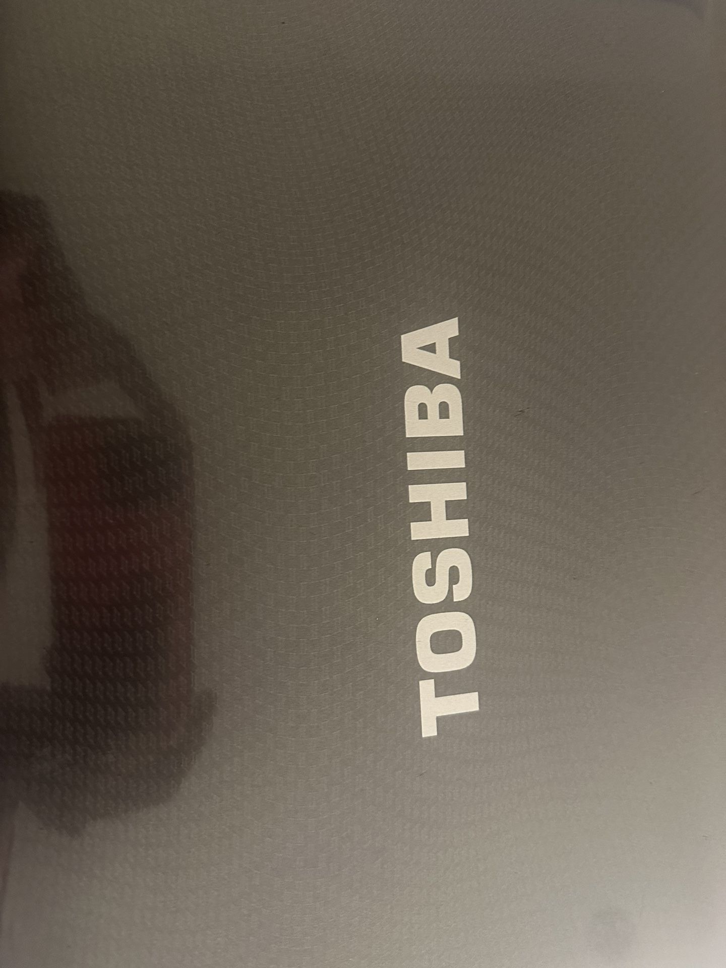 Toshiba Windows 7 Laptop