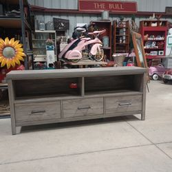 TV Stand / Console 66" Long