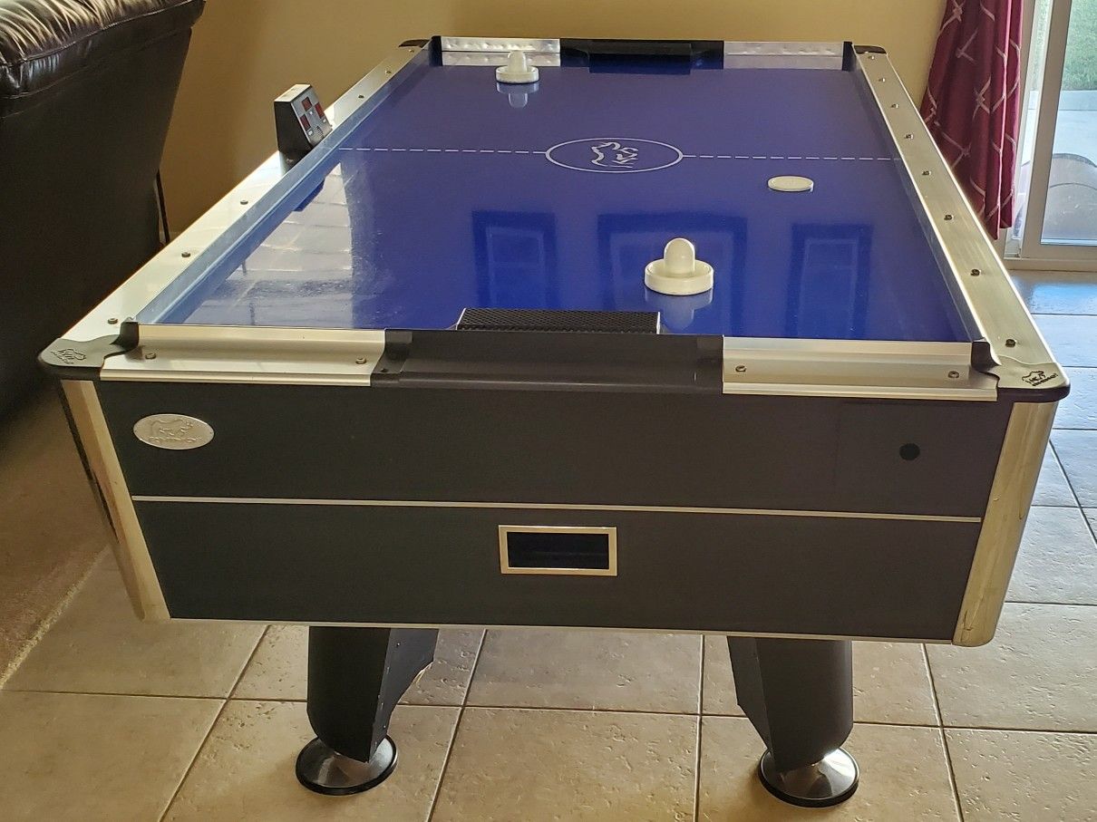 Rhino Air Hockey Table 50x90 for Sale in Beaumont, CA OfferUp