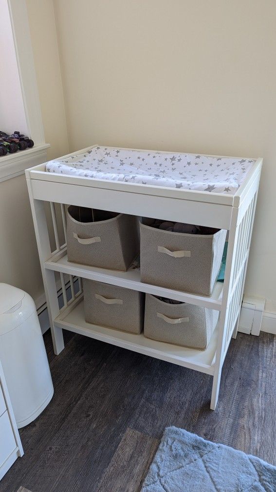 Infant Changing Table