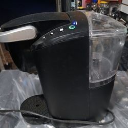 Nice Keurig Coffee Machine, Super Clean, Pet Free, Nonsmoking Home 