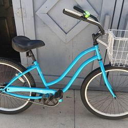 PHAT.     Beach Cruiser.       26"tires 