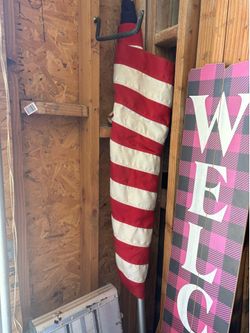 American flag/pole
