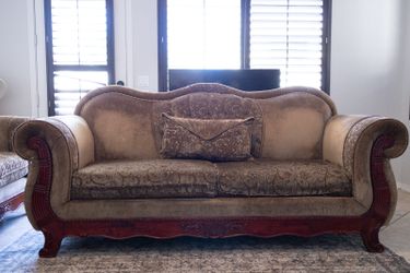 Comfortable Sofas for sale