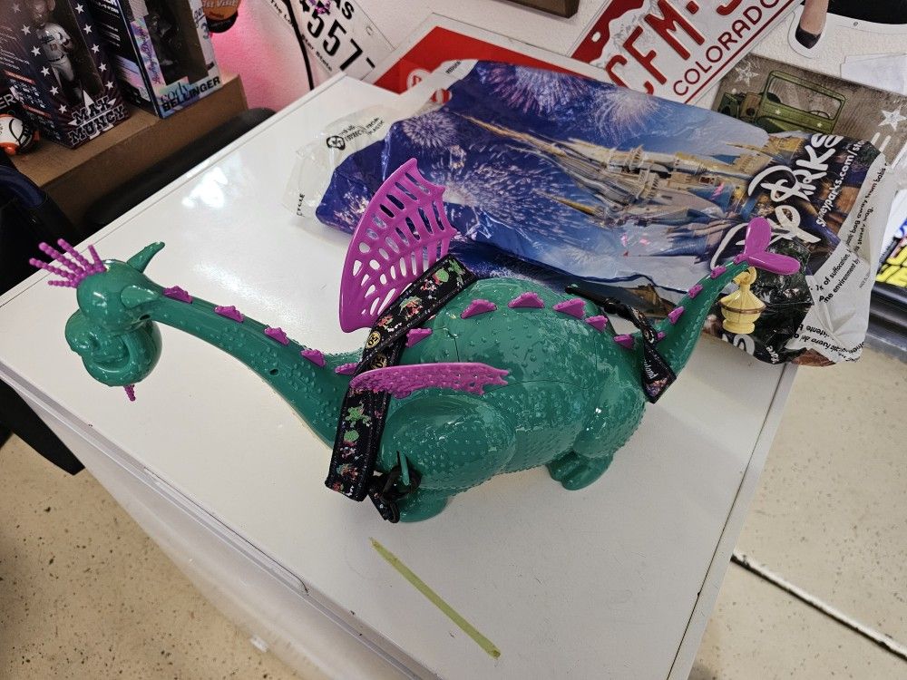 Pete The Magic Dragon Light Up Pop Corn Buget
