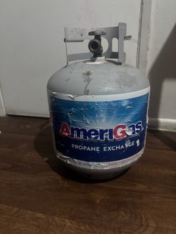 Gas