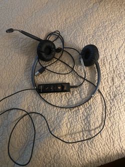 Plantronics Headsets  semi nuevos