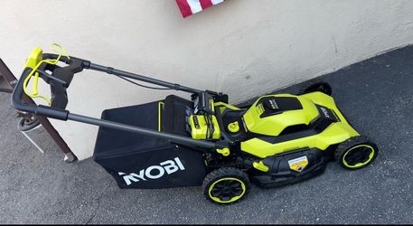 RYOBI Lawn Mower