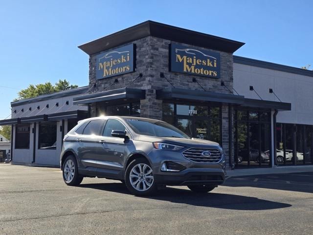 2023 Ford Edge