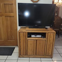 40" SONY TV with Stand