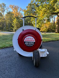 Little Wonder High Output Blower in Good Condition