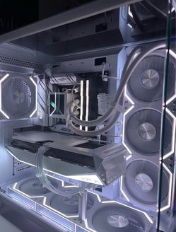 White ATX mid tower pc case + fans
