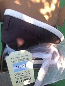 Toms
