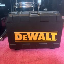 Dewalt Random Orbit Sander 