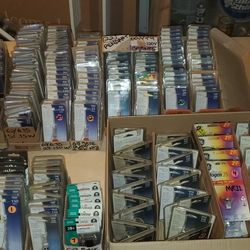 Halogen Light Bulbs  **Cheap**
