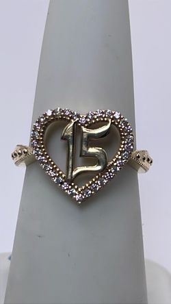14k quinceañera heart ring with CZ