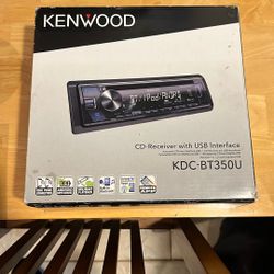 Kenwood CD-Receiver With USB Interface 