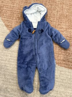 Baby Bunting Size 3-6 Mos