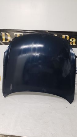 2005/2006 Infiniti G35 Sedan Hood