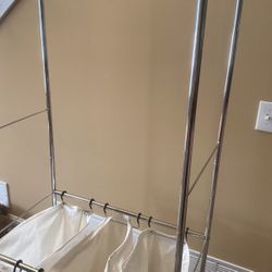 Landers  Rack 