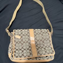 Coach Messenger Bag