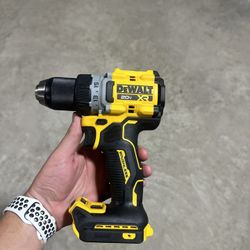 XR Dewalt Drill
