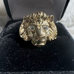 14K Gold Lion Head Ring