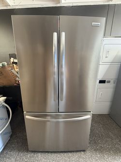 Frigidaire 36 Inch Freestanding French Door Refrigerator