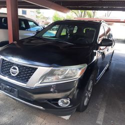 Nissan Pathfinder 2013