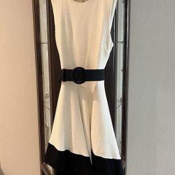 Bebe Dress Size S, Like New
