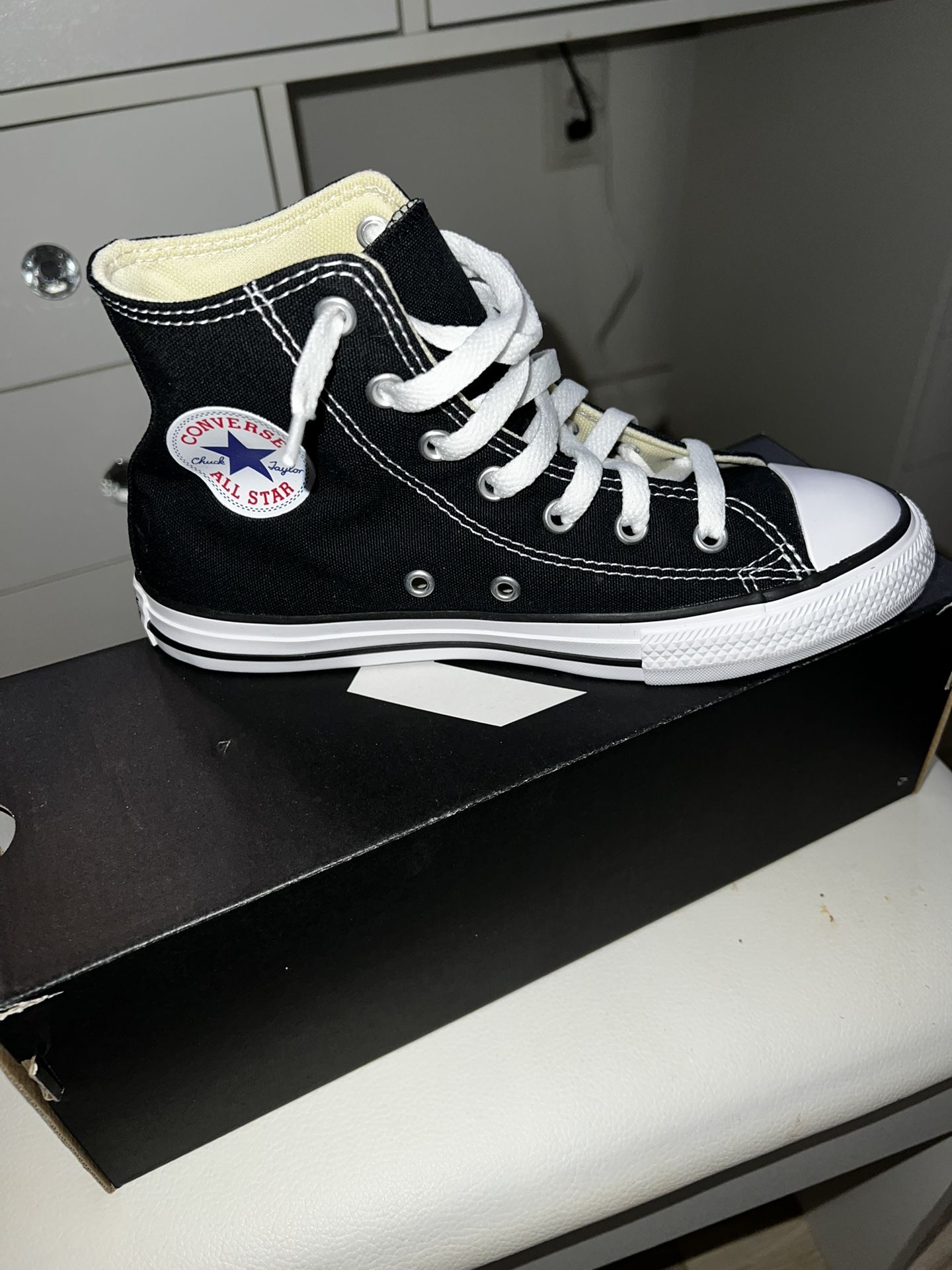 Converse