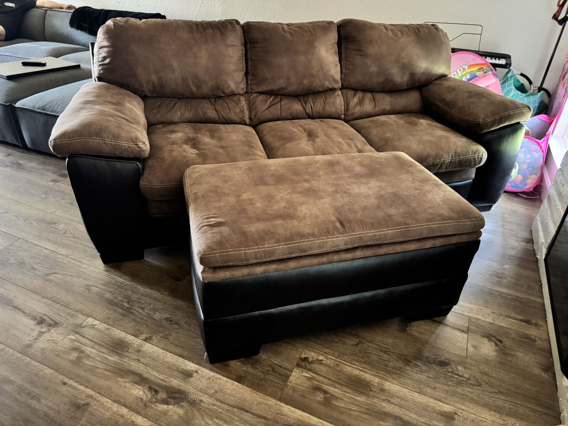 Couch With Ottoman