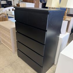 4 drawer chest in black-brown - 32” x 19” x 48” 