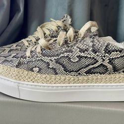 Brand New The Flexx Sneakers 