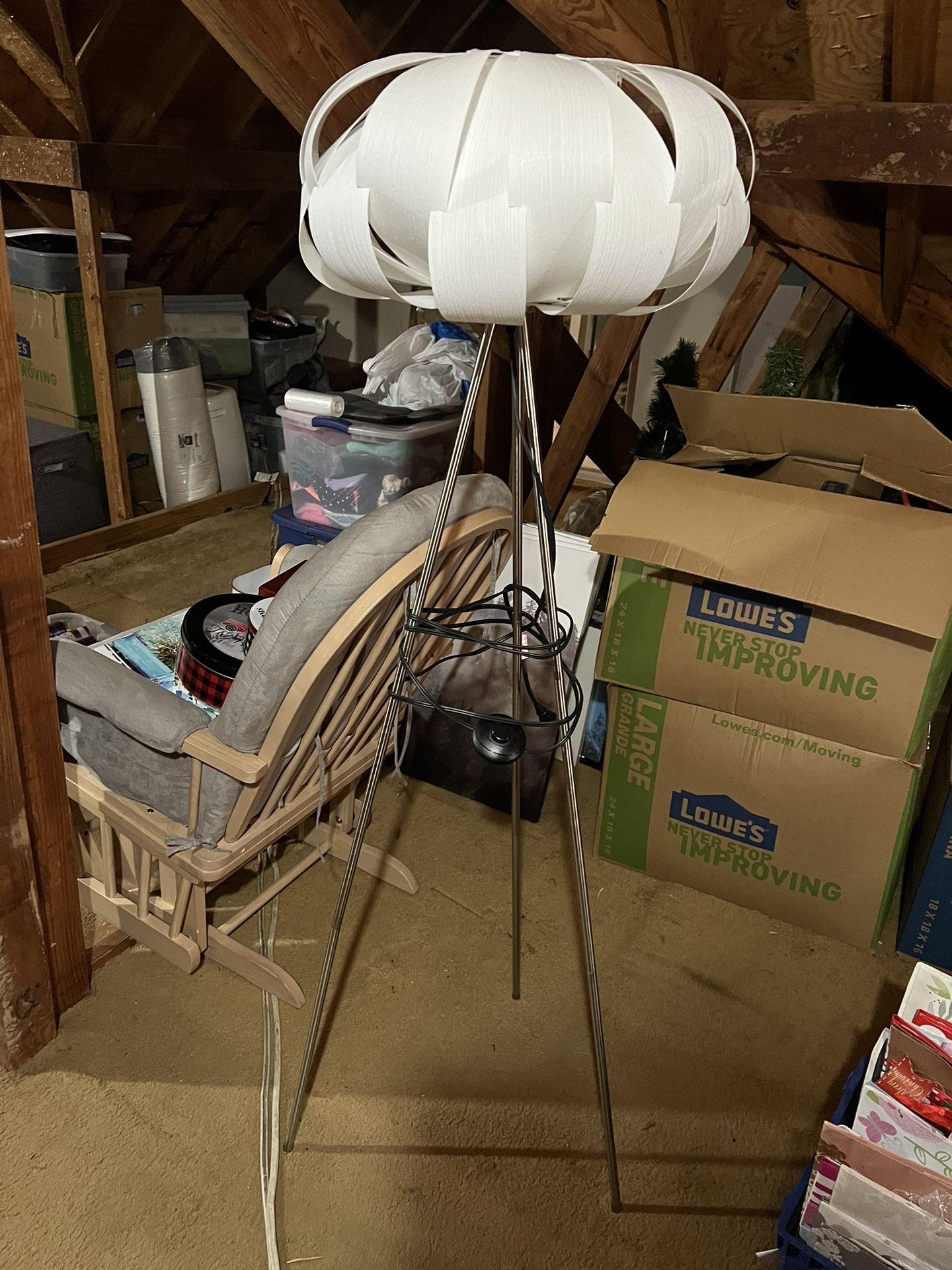 Tripod Lamp