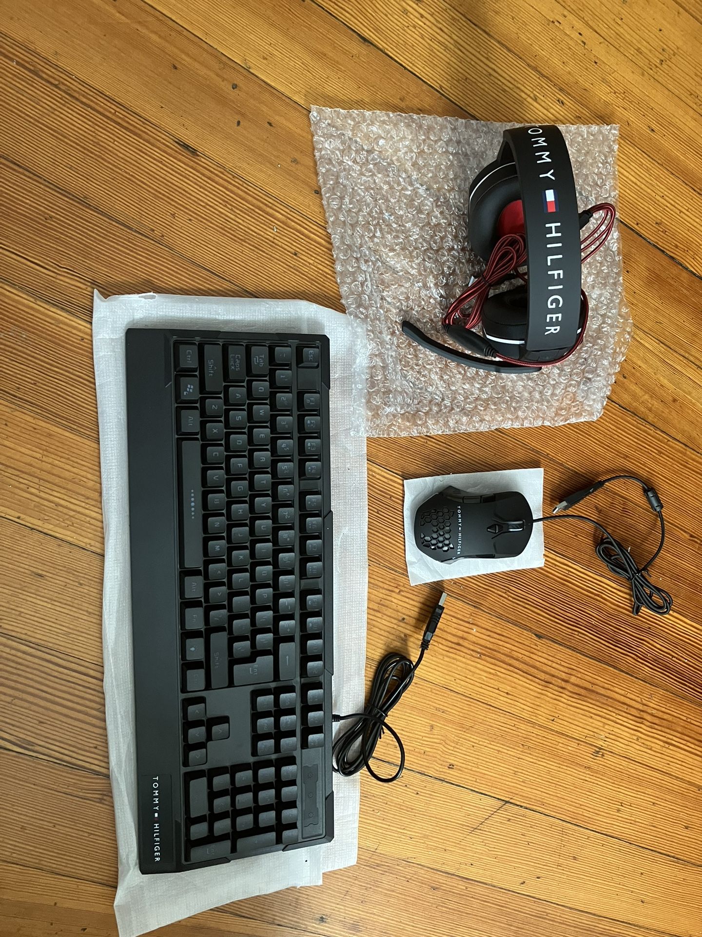 Brand New Tommy Hilfiger PC Gaming Set