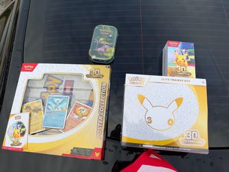 30th Etb, 30th Poster 30th Tin and booster bundle
