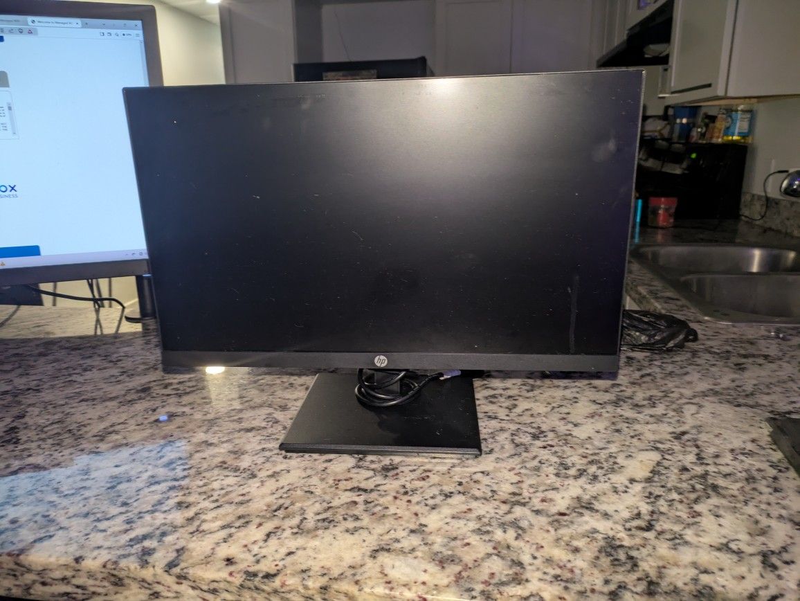 HP P224 21.5" Monitor