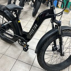 AVENTON 26” Tires E-bike 