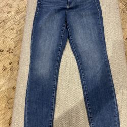 Good American Jeans 8/29