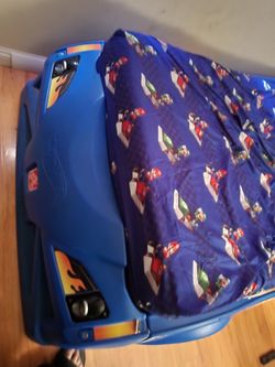 Hotwheels bed