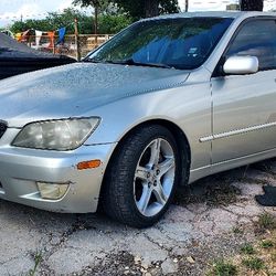 2001 Lexus IS 300