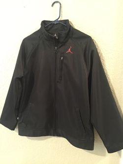 Boys Medium Jordan/Nike jacket & shorts