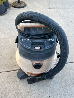 16 Gallon Vacuum 