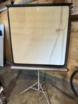 Retro Projector Screen