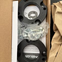 Brad New Rough Country Level Kit 24-26 Tacoma 