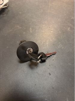 2016, 2017 Ford Explorer Locking Fuel Cap (Cap-less)