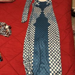 Women’s Dress W/ Single Glove- Small