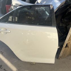 2012 2013 2014 Toyota Camry Right Rear Door
