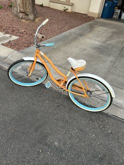 Beach Cruiser Bike